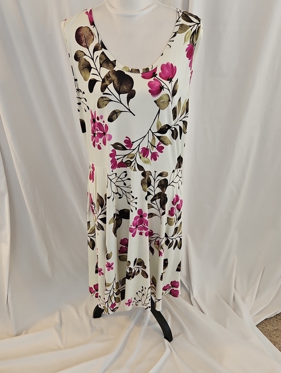 LuLaRoe Dresses & Skirts - LuLaRoe Cream Tank Dress with Pink & Olive Floral Print Side Pockets Size 3XL